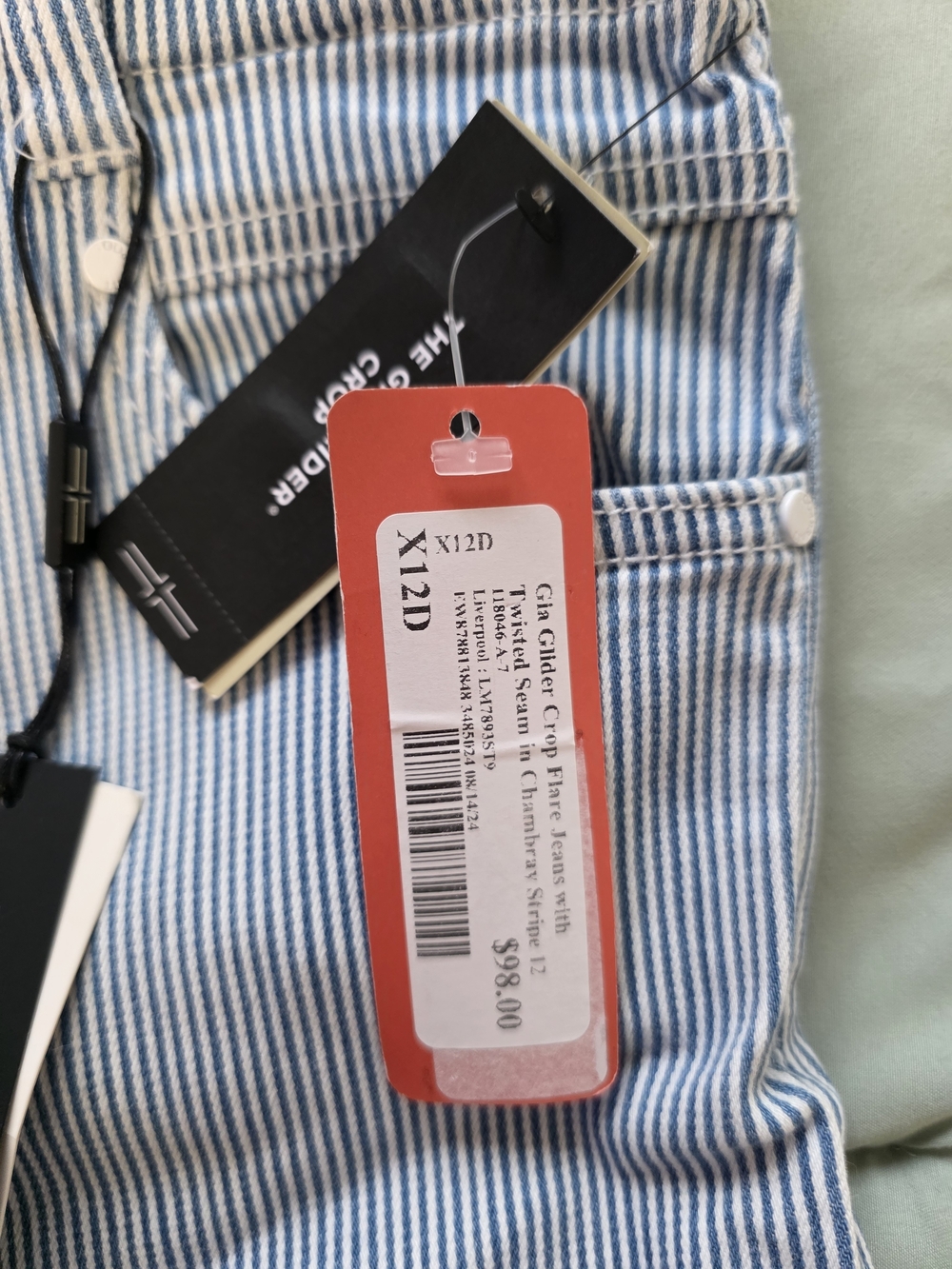 NWT Liverpool Los Angeles Gia Glider Crop Flare Jeans Twisted Seam Stripe 12/31 - Picture 2 of 6